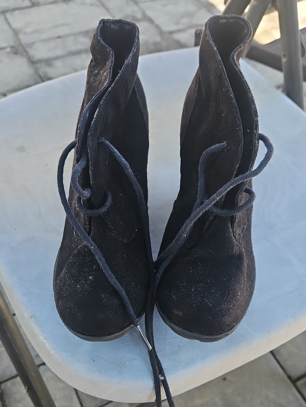 White Mountain Black Lace-Up Suede Ankle Boots